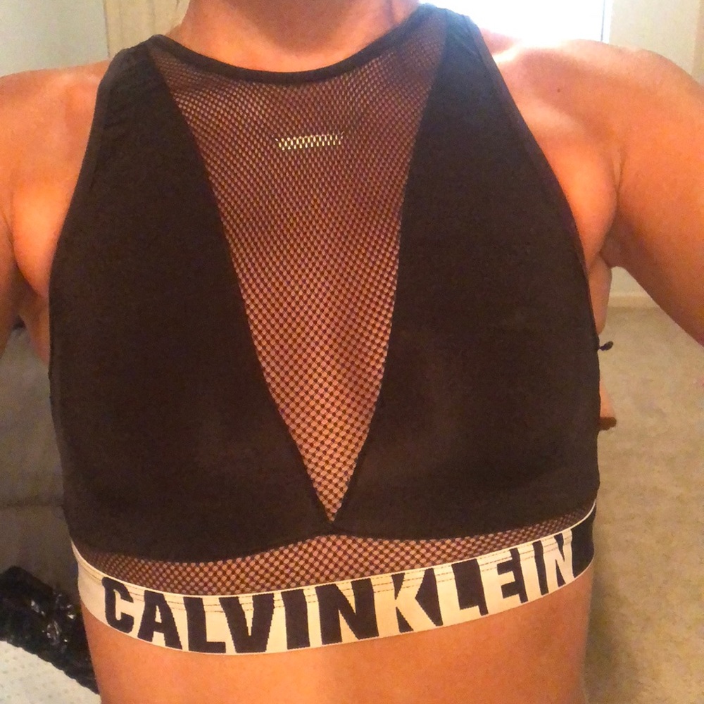Calvin Klein sports bra / crop top
